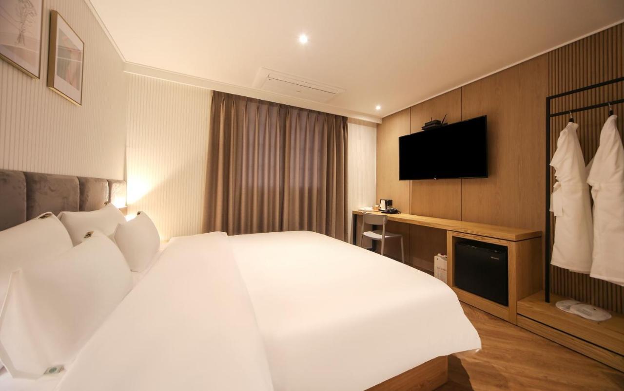 Hotel Lazy Heaven Changwon Eksteriør bilde