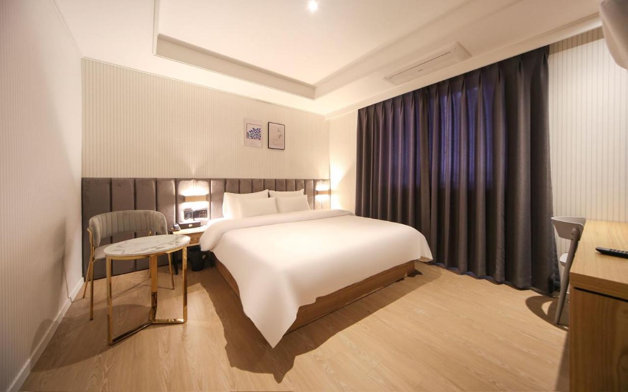 Hotel Lazy Heaven Changwon Eksteriør bilde
