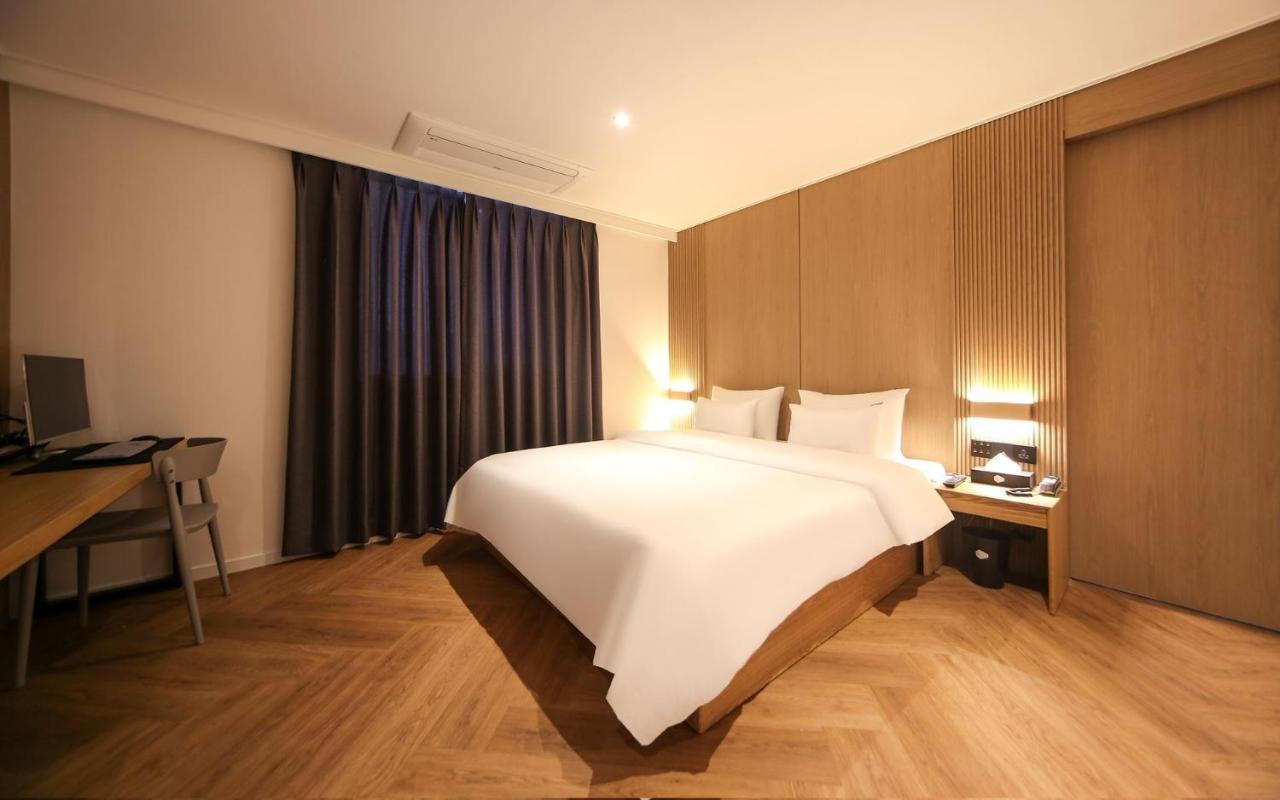 Hotel Lazy Heaven Changwon Eksteriør bilde